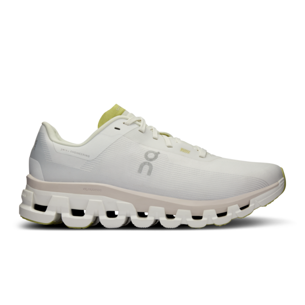 On - Cloudflow 4 Womens